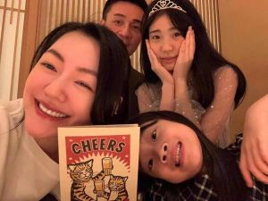 ▲小S和黃子佼各自組建幸福家庭。(圖/翻攝小S臉書) ▲小S和黃子佼各自組建幸福家庭。(圖/翻攝小S臉書)