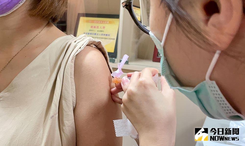 ▲指揮中心今日公告第11輪疫苗預約與接種對象。（示意圖／NOWnews資料照）