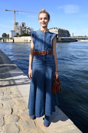 【個人意見】2022春夏巴黎時裝周名人 ▲Natalia Vodianova。(圖/Vogue)