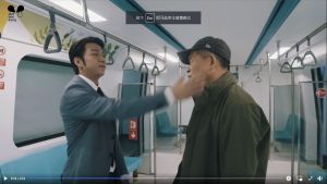 大飛 ▲大飛表演呼澎恰恰巴掌,笑稱打完後秒跪。(圖/翻攝澎恰恰YouTube頻道)