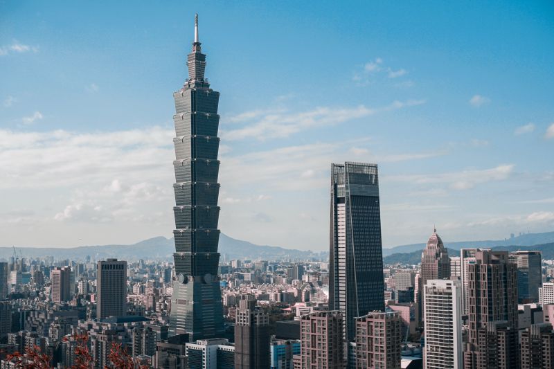 ▲原PO認為，和韓國人相比起來，台灣人打扮邋遢許多。（示意圖／取自unsplash）