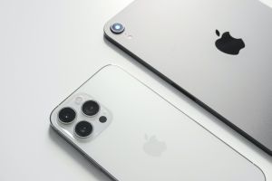 手機通路推五倍券超狂優惠　iPhone 13現折1千5再送500元
