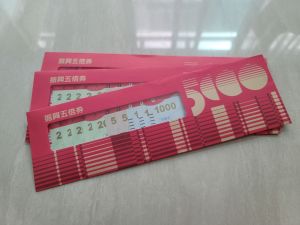 紙本五倍券 ▲紙本五倍券今(8)日起開放兌領,有民眾到超商持預約成功的小白單想領取才發現,還得親自到事務機台登記才能兌領實體票券。(圖/翻攝PTT)