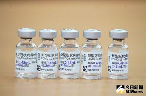 桃園國中女生打BNT發生心肌炎 ▲桃園南區一名國中女生施打BNT疫苗後12天高燒不退,進台北馬偕醫院後確診為心肌炎,目前裝葉克膜持續治療當中。(圖/資料照片)