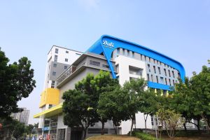 大里國民運動中心揭幕 盧秀燕:讓市民享受「酷運動」 ▲大里國民暨兒童運動中心(圖/市政府提供2021.10.9)