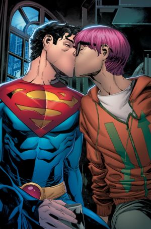 新一代超人出櫃　11月吻上記者男友

