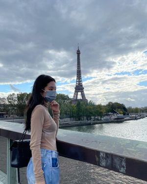 ▲Jennie的服裝讓網友再次戀愛。（圖／Jennie IG）