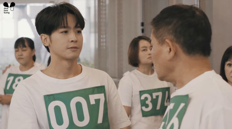 ▲澎恰恰在獎金遊戲中遇到男偶像小樂。(圖/澎恰恰臉書)