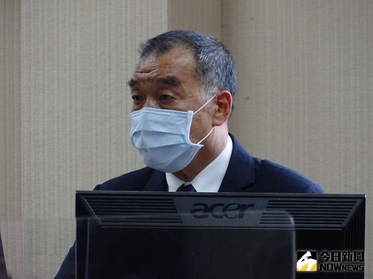▲國防部長邱國正應邀以「因應台灣周遭環境變化,國軍整體戰力整備精進作為」為題,赴立法院外交及國防委員會專案報告。(圖/記者呂炯昌攝。2021.10.14)