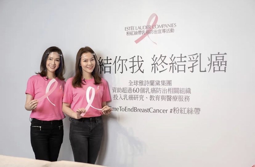 ▲蔡依珊（左）、曾馨瑩出席乳癌防治記者會。（圖／翻攝蔡依珊IG）