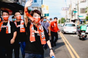 ▲民進黨立委陳亭妃赴台中力挺陳柏惟。（圖／陳柏惟辦公室提供）