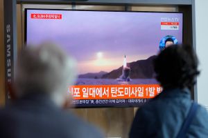 北韓疑發射潛射彈道飛彈　南韓籲平壤出面對話
