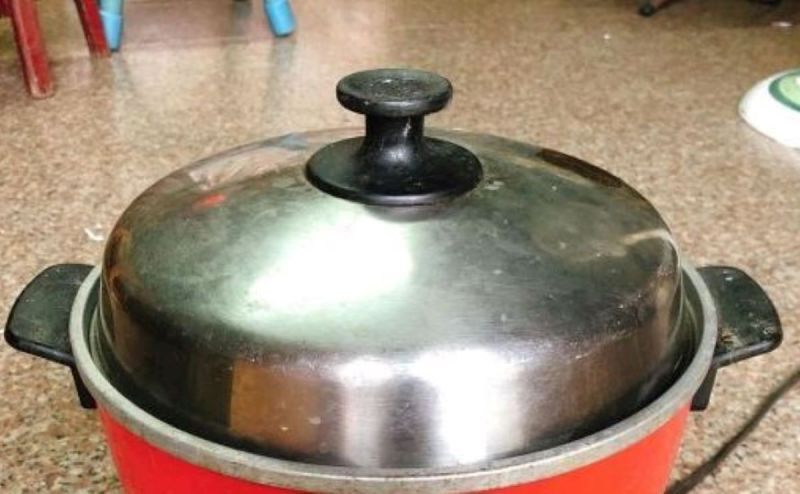 ▲操作簡單的電鍋，早期曾是家家戶戶必備的廚房神器。（圖/NOWnews資料照）