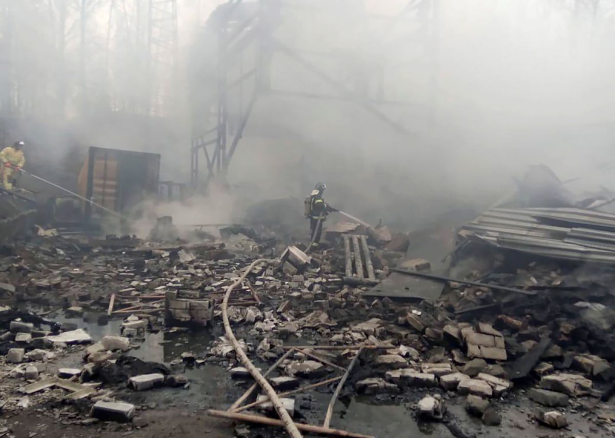 ▲俄羅斯首都莫斯科東南方一家炸藥工廠22日失火，造成16死和1人失蹤。（圖／美聯社／達志影像）