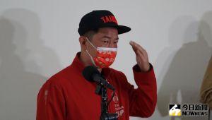 台灣基進黨立委陳柏惟遭罷免後首度現身立院 ▲台灣基進黨立委陳柏惟遭罷免後首度現身立院。(圖/記者呂炯昌攝。2021.10.25)