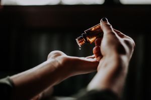 天赦日開運法 ▲專家分享5招天赦日開運法,第一招為沐浴開運法。(圖/取自unsplash)