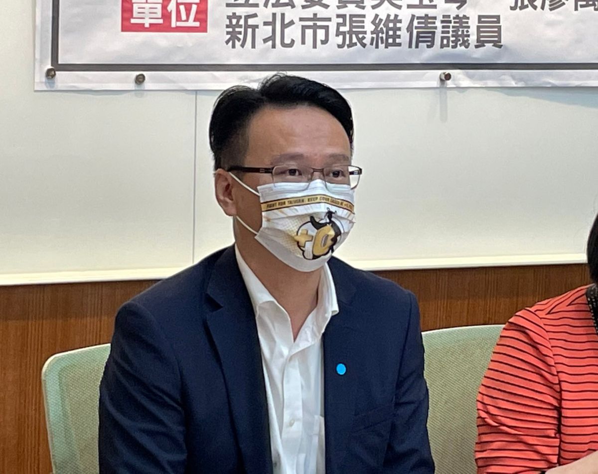 謝龍介「睪丸縮水」嗆辯論 綠委齊轟「在野黨很丟臉」