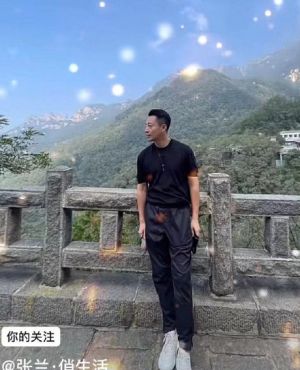 ▲張蘭透露汪小菲已回北京隔離中。（圖 / 張蘭微博）