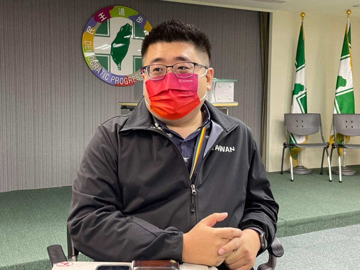 ▲民進黨副秘書長林鶴明大酸侯友宜指出，能透過電話溝通處理，就不用透過媒體進行政治表演。（圖／記者黃宣尹攝）