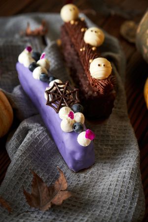 ▲美福大飯店針對萬聖節推出創意甜點。（圖／業者提供）
