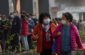 影／中國疫情多點爆發　北京有病例戴N95也中招
