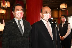 蘇貞昌批「不吃萊豬就是反美」 藍黨團酸:看不懂中文?