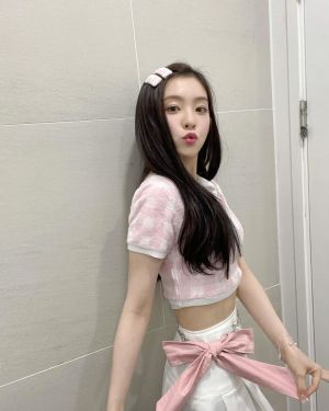 ▲Irene有冰山美人封號,紙片身材惹人心疼。(圖/Irene IG) ▲Irene有冰山美人封號,紙片身材惹人心疼。(圖/Irene IG)