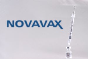 Omicron疫情有解？Novavax研發新疫苗　數週內測試生產
