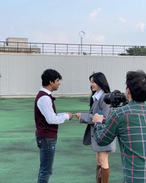 ▲蒂芬妮（右）看見阿努帕姆特里帕蒂，立刻變成小粉絲。（圖／蒂芬妮IG）