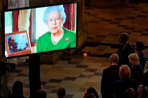 氣候變遷危機緊迫　英國女王籲世界領袖齊心解決
