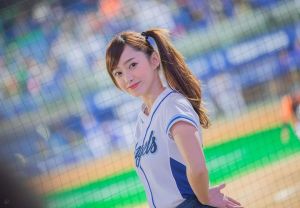 ▲丹丹2019年被選入Fubon Angels。(圖/Evelyn吳丹丹IG) ▲富邦啦啦隊「Fubon Angels」成員丹丹。(圖/翻攝自Evelyn吳丹丹IG)