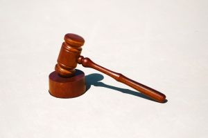與人結怨想報仇!毒販竟自製手榴彈 法院判9年6月徒刑