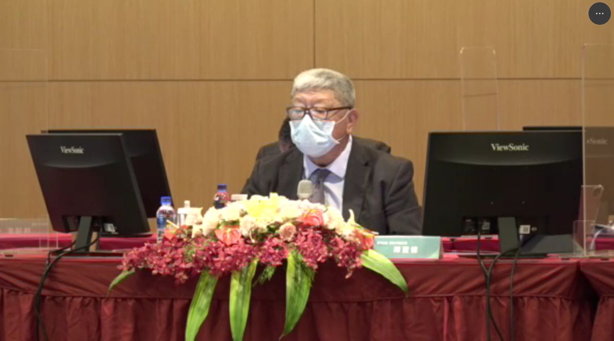 ▲針對台北富邦銀行董事長陳聖德兼任台泥董事，遭質疑違反「產金分離」，對此，金管會今（24）日表示未違規。（圖／擷取自富邦金股東臨時會直播）