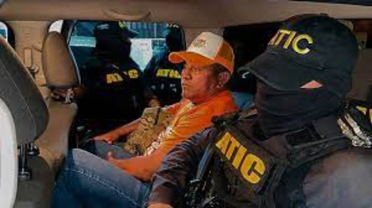 ▲宏都拉斯檢調當局逮捕總統候選人羅德里格斯（Santos Rodriguez），指控涉及與毒品走私有關的洗錢與殺人犯行。（圖／翻攝自法新社）