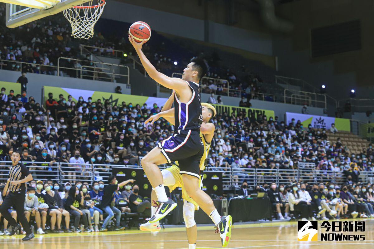 ▲新竹攻城獅球員林宜輝。（圖／記者葉政勳攝 , 2021.11.06）