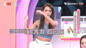 拐拐 ▲拐拐講述遇到恐怖情人,慘被痛摔在地的驚豔。(圖/翻攝女人我最大YouTube)