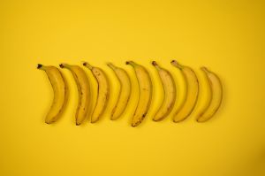▲不用再拿香蕉來比！許超醫師在微博上分享用「2處」就能當作評比男性生殖器硬度的標準。（示意圖／翻攝Pexels）