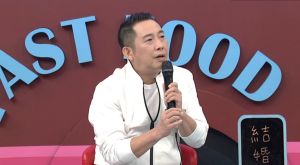 ▲屈中恆回憶起老婆Vicky,第一次送禮給媽媽的經驗。(圖/中天提供) ▲屈中恆回憶起老婆Vicky,第一次送禮給媽媽的經驗。(圖/中天提供)
