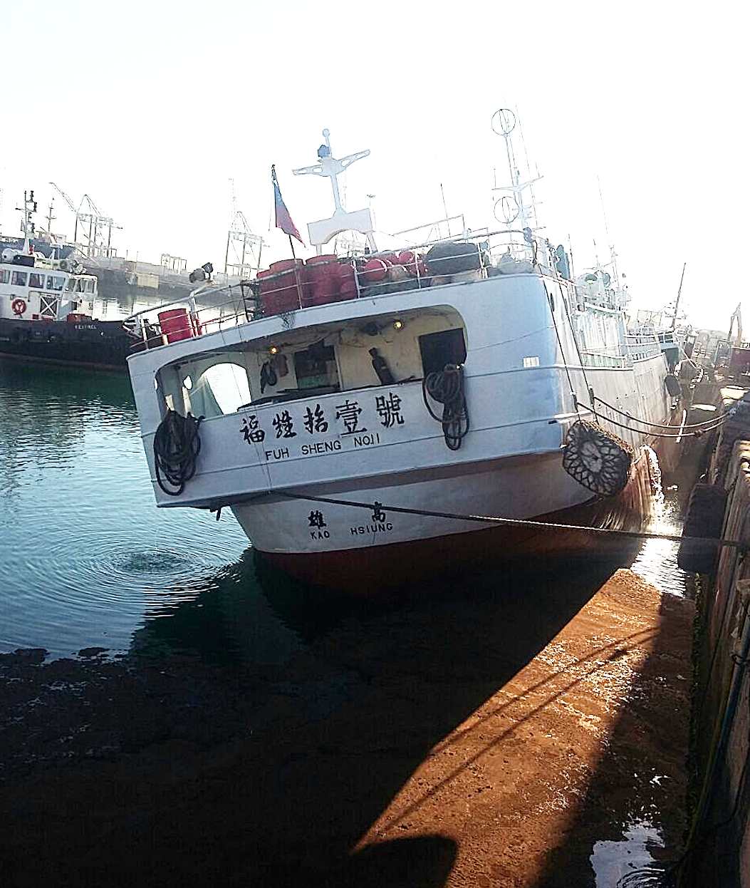 ▲2018年五月被扣留在南非的「福牲11號」，來自台灣，被國際媒體批評為「地獄之船」，船上勞動條件極為苛刻。（圖／EJF基金會）
