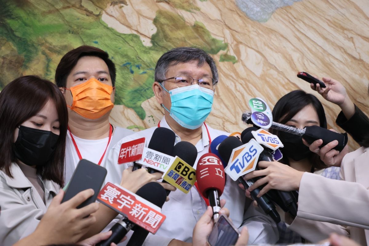 ▲對於北市又發生錯打疫苗的情況,台北市長柯文哲說,醫療執行錯誤常見,但仍要避免。(圖/台灣民眾黨提供)