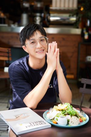 ▲江宏傑扛家計又要照顧小孩。(圖/江宏傑臉書) ▲江宏傑扛家計又要照顧小孩。(圖/江宏傑臉書)