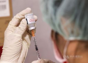 3人AZ不良反應獲救濟最高5萬　27例接種後亡無關疫苗
