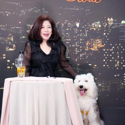 ▲陳文茜接連確診肺腺癌、黑色素癌，她勇敢對抗病魔，持續筆耕和主持節目。（圖／文茜的世界周報 Sisy's World News臉書）