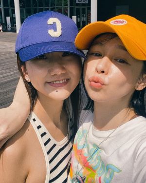 徐若瑄 ▲徐若瑄(右)和好友相聚,氣色顯得好多了。(圖/翻攝徐若瑄FB)