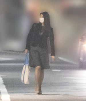 ▲日本承子女王最近被拍到凌晨2點還在六本木鬧區狂歡。（圖／翻攝自《NEWS POST SEVEN》）