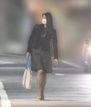 日本皇室承子女王 ▲日本承子女王最近被拍到凌晨2點還在六本木鬧區狂歡。(圖/翻攝自《NEWS POST SEVEN》)