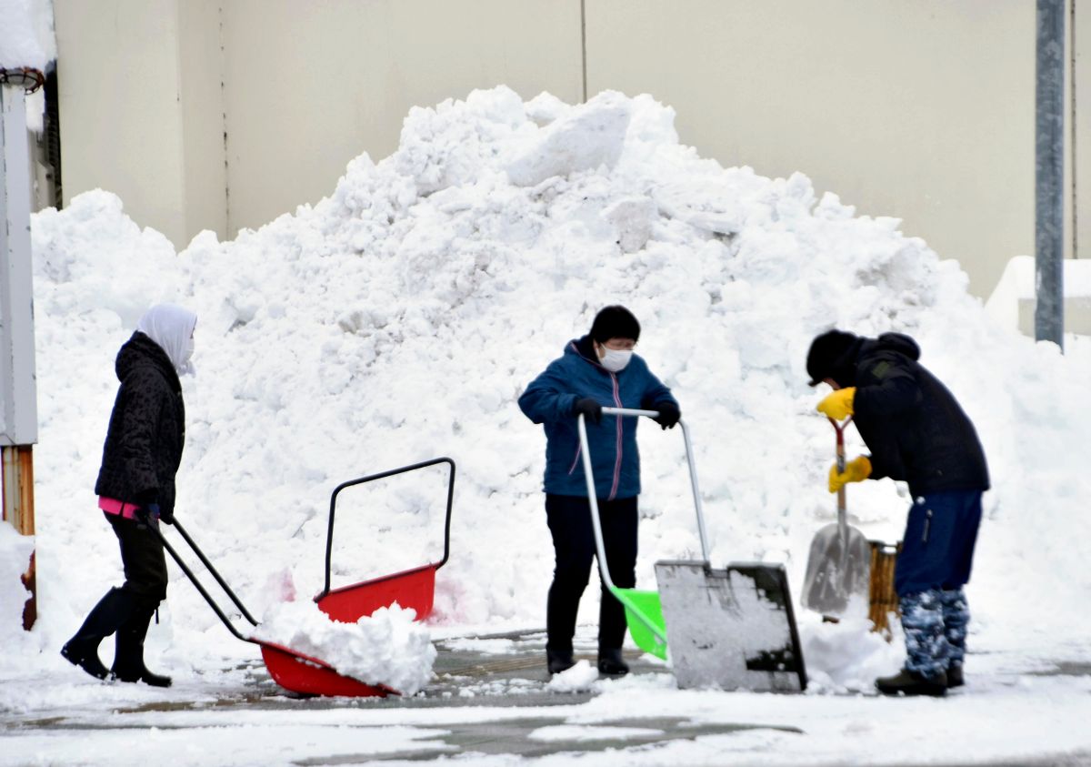 北海道名寄市一夜大雪　58公分積雪約往年4倍