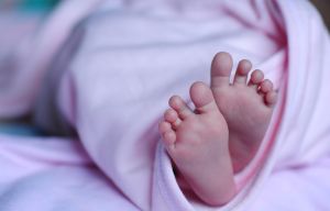 台中清水虐嬰案！1歲小女童顱內出血昏迷　保母聲押獲准
