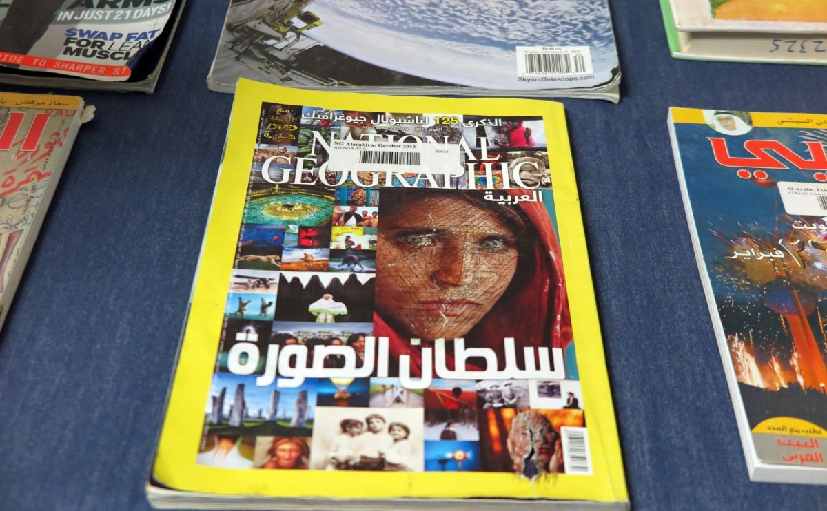 ▲國家地理雜誌昔日封面人物「阿富汗少女」古拉（Sharbat Gula）已獲得義大利庇護。（圖／美聯社／達志影像）