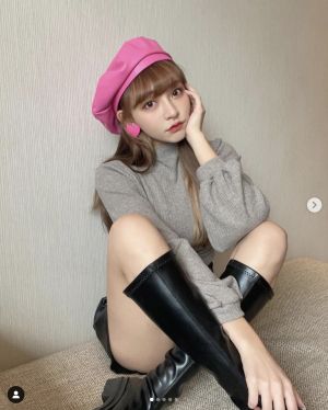 ▲林襄辣洩腿根。(圖/翻攝自林襄IG) ▲林襄辣洩腿根。(圖/翻攝自林襄IG)